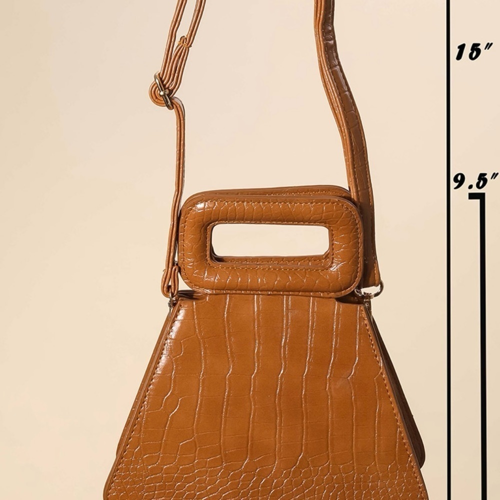 NWT Faux alligator vegan leather small purse with strap. Price firm - Picture 2 of 3